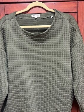 Max Studio Olive Knit Top